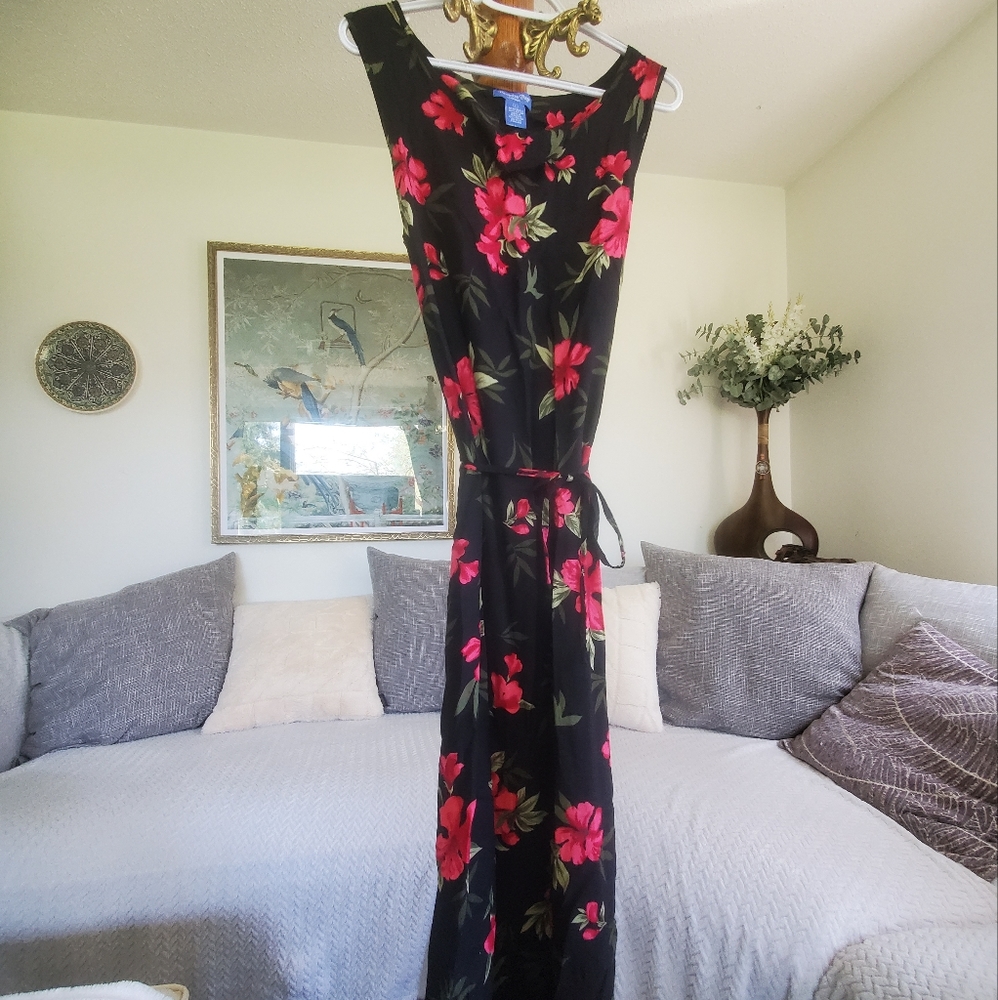 Paradise Bay Hibiscus 🌺 Floral Dress